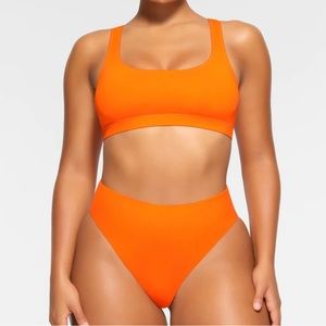 SKIM Orange Tank Bikini Top. XL. NWT